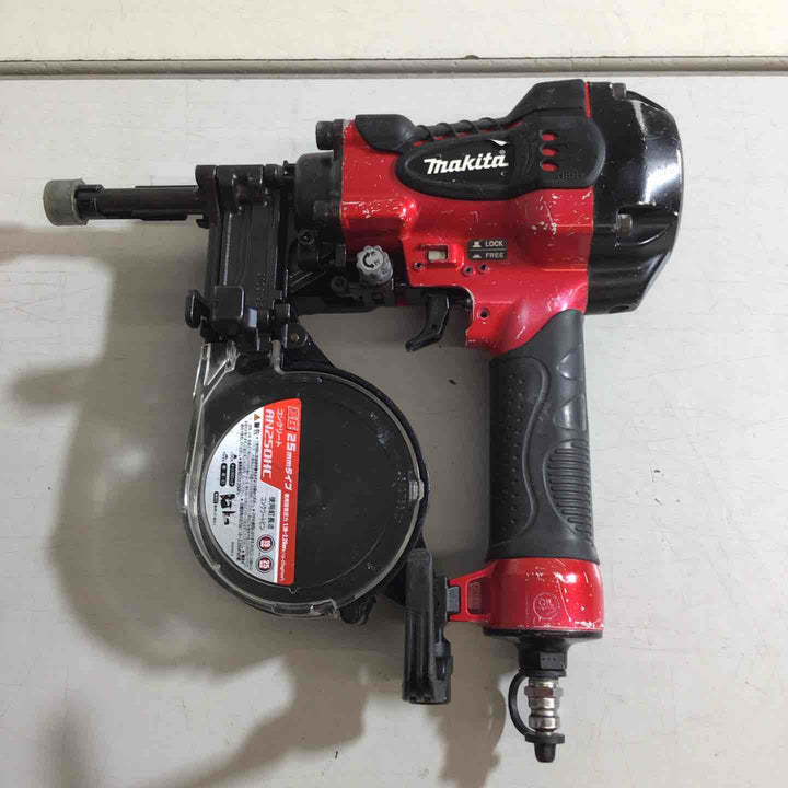 ★マキタ(makita) 高圧エア釘打ち機 AN250HC【戸田店】
