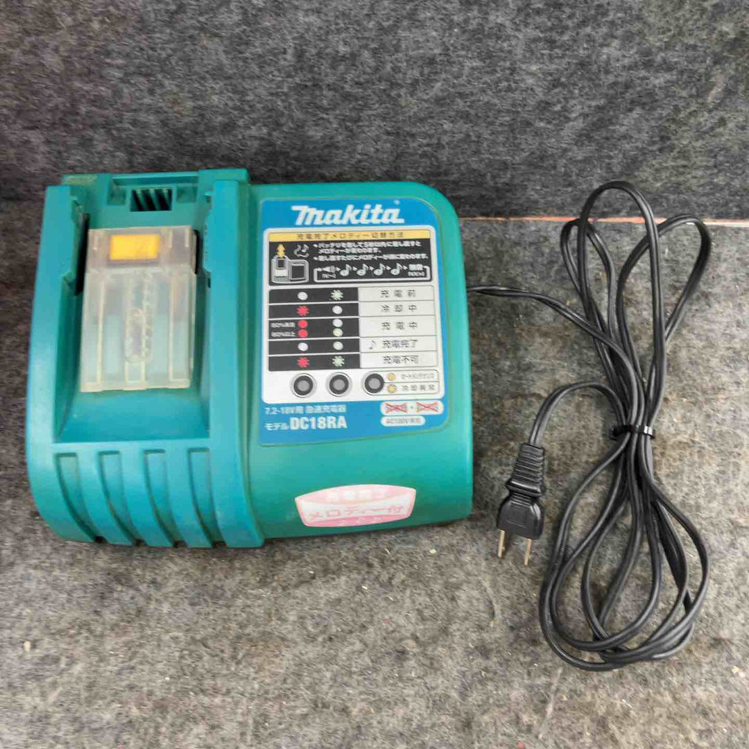 【現状品】★マキタ(makita) コードレスインパクトドライバー TD133DRFXB ケース(14.4V3.0Ahバッテリー*2[455][434]、充電器)【鴻巣店】