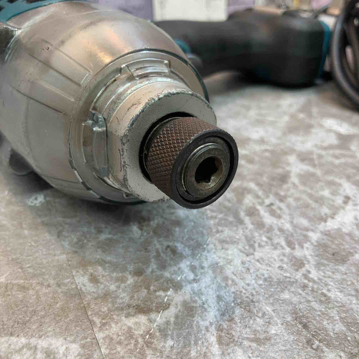 【現状品】☆マキタ(makita) インパクトドライバ TD0220【八潮店】