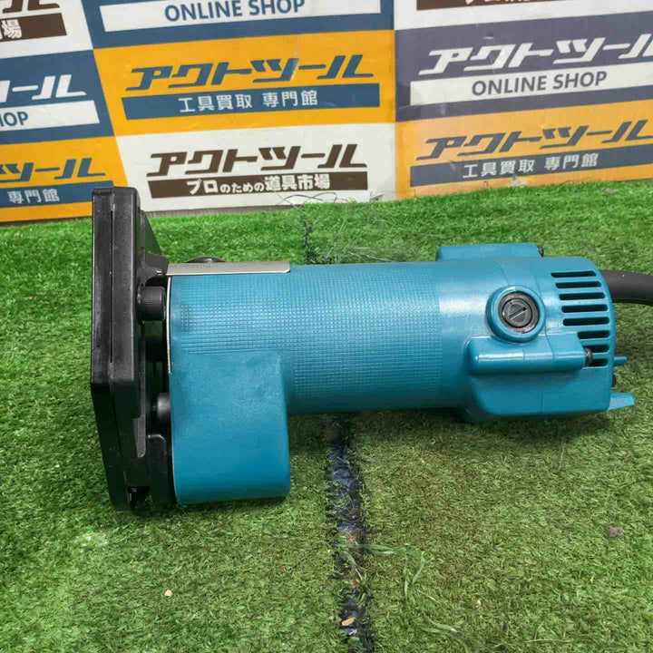 ◇マキタ(makita) トリマ チャック孔径6mm 3705【草加店】