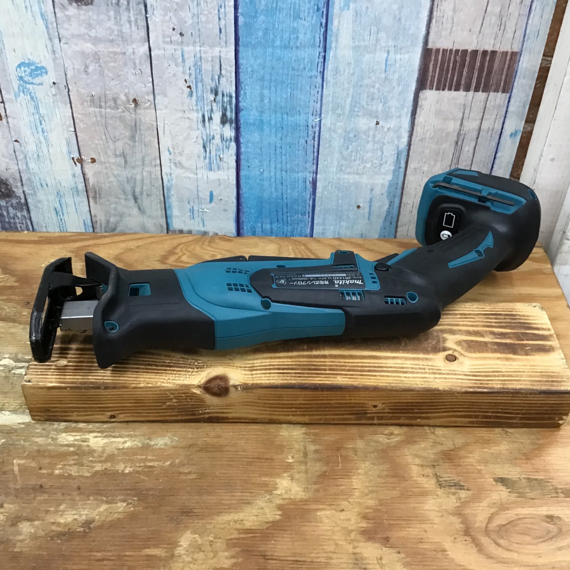 マキタ(makita) JR144DZ コードレスレシプロソー【船橋馬込店】【店頭取引限定】【中古】管理番号：ITVSIV1UP6NG JR144DZ 充電式レシプロソー 1台 マキタ 【通販モノタロウ】