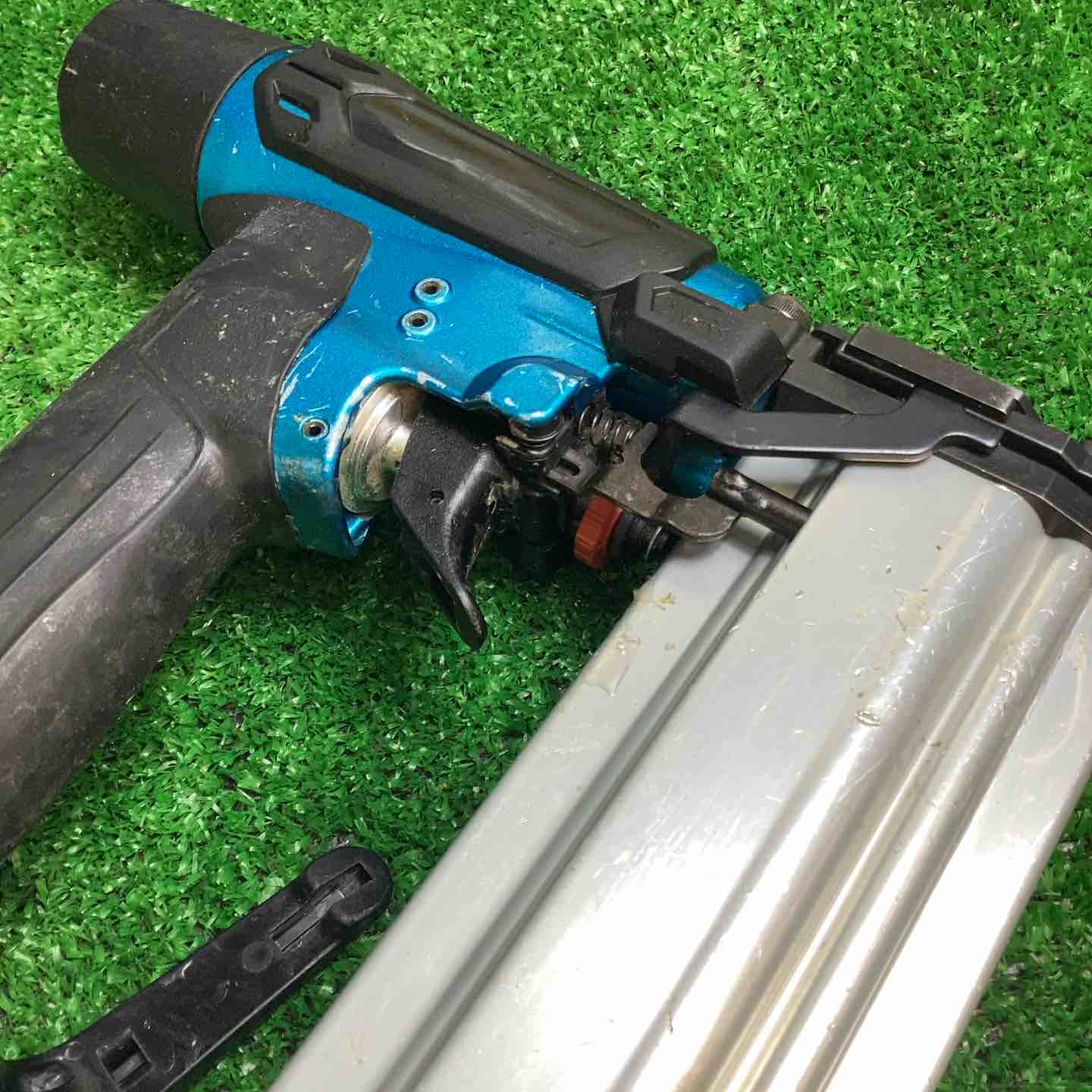 ☆マキタ(makita) 高圧フィニッシュネイラ AF552HM【越谷店】 – アクト