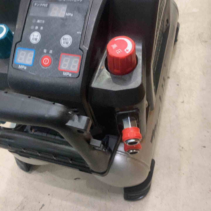 マキタ(Makita) エアコンプレッサ(黒) (50/60Hz) AC462XLB【町田店】
