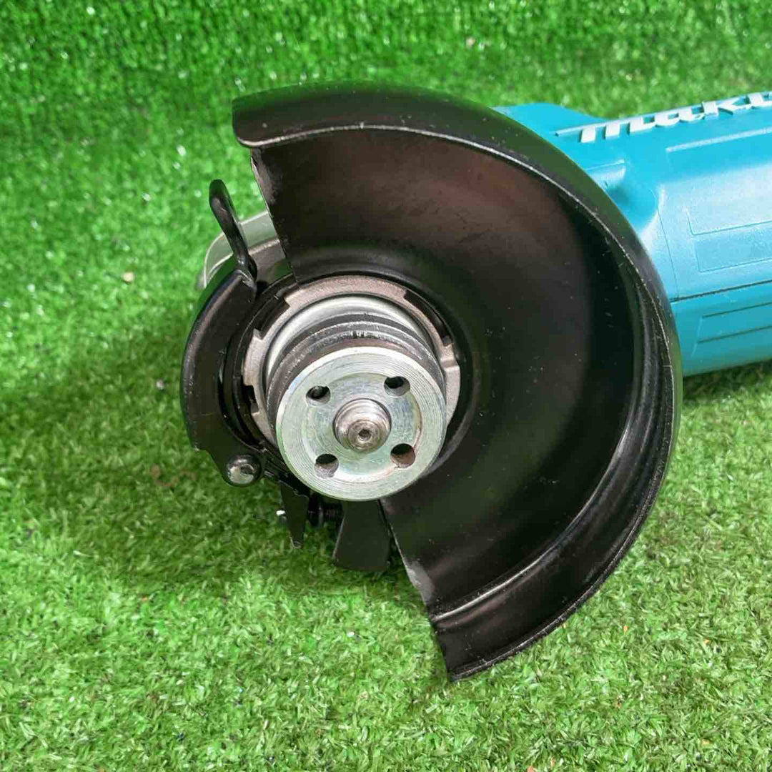 【中古品】 マキタ(makita) 100mmコードレスディスクグラインダー GA404DZ 【藤沢店】