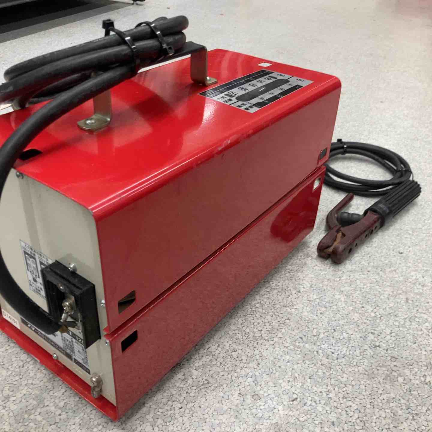 交流アーク溶接機redGO120 Amazon | スター電器製造(SUZUKID) 交流アーク用溶接機 レッドゴー