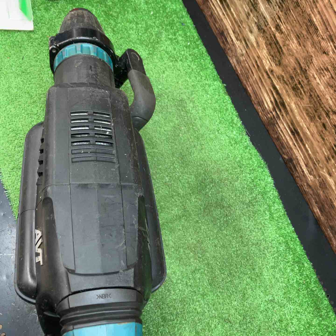 マキタ(makita) 電動ハンマ HM1213C 打撃数(min-1)[回/分]　950～1,900【川越店】