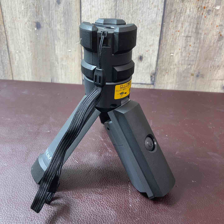 【中古美品】パナソニック(Panasonic) レーザー墨出し器  壁十文字タイプ グリーンレーザー BTL4100 墨出し名人ケータイGL【東大和店】