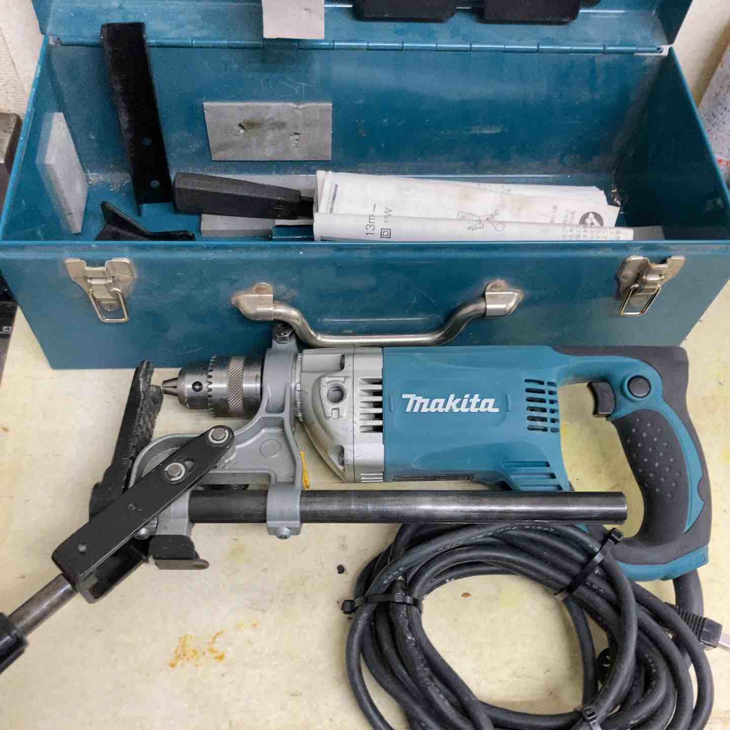 ☆マキタ(makita) 電気ボーラー 6305AW【町田店】 – アクトツール ☆マキタ(makita) 電気ボーラー 6305AW【町田店】 – アクトツール