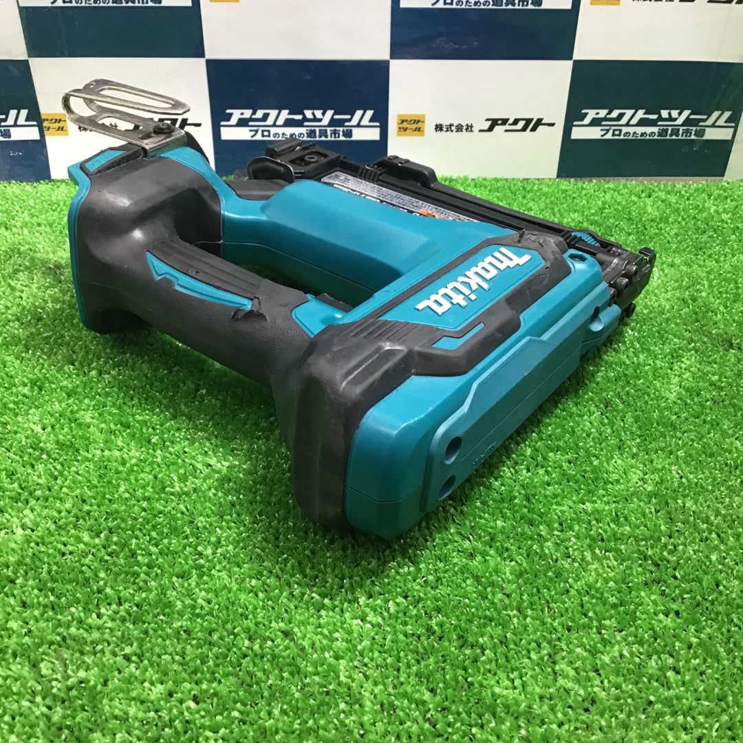 ★マキタ(makita) コードレスタッカ ST421DRG【草加店】