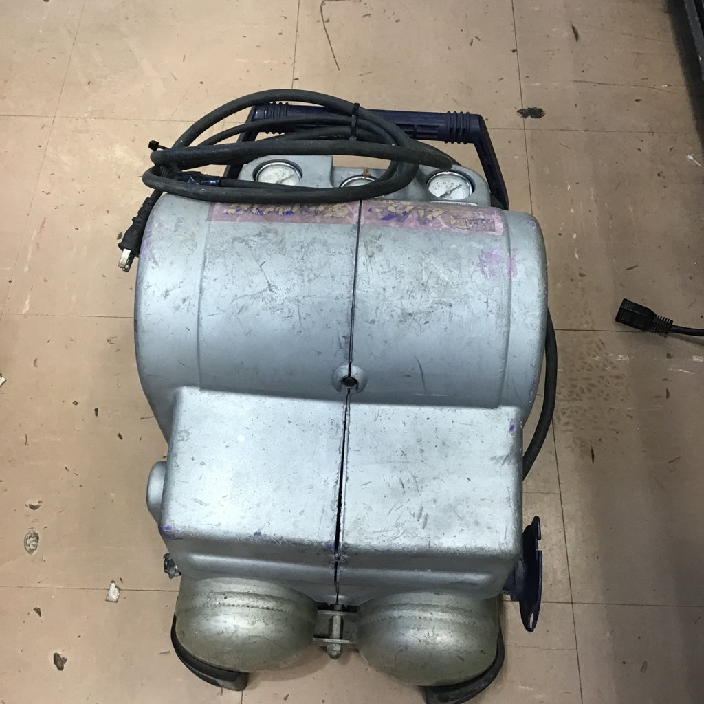 〇マックス(MAX) エアコンプレッサ AK-7000E【草加店】 – アクトツール