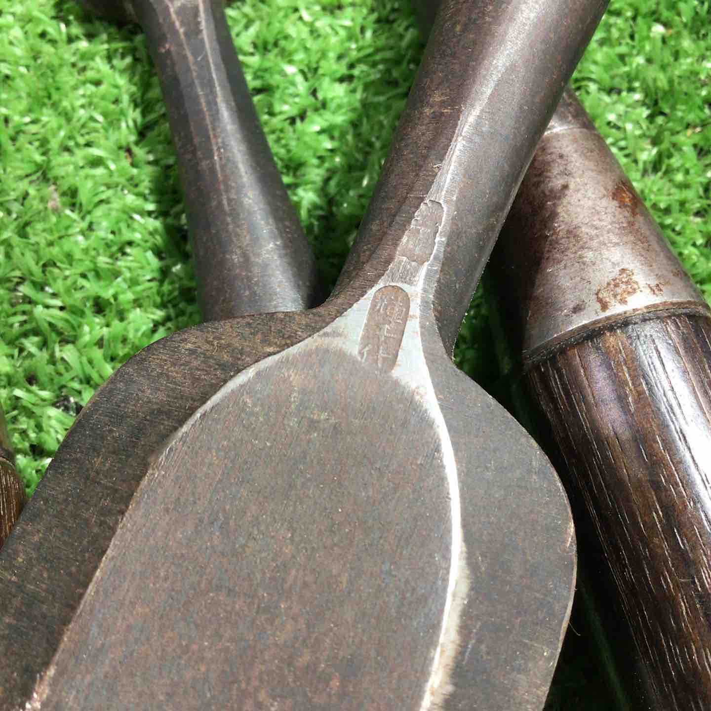 輝千代 追入鑿 10本組 本体のみ 錆あり 【川口店】 – アクトツール