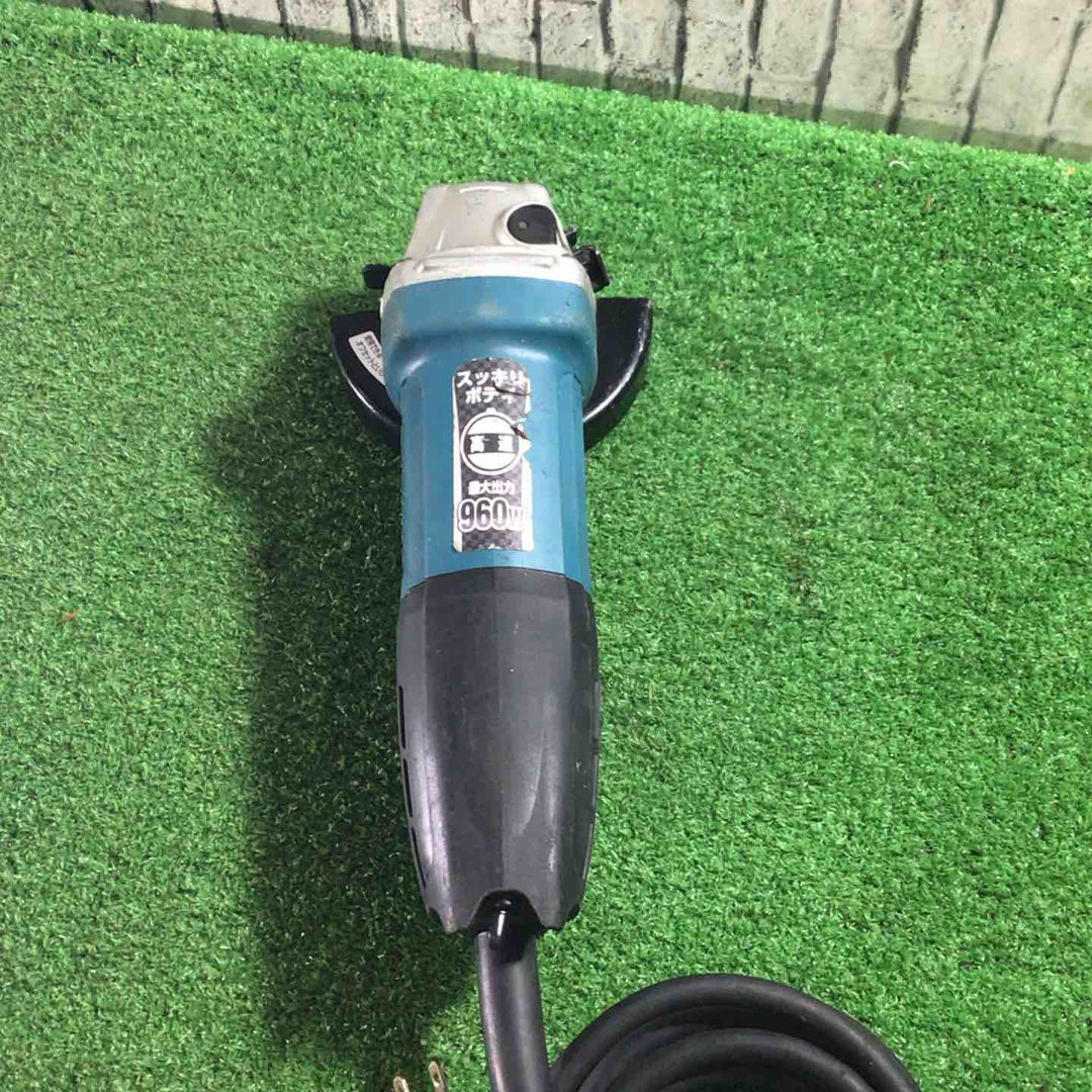 ☆マキタ(makita) 100mmディスクグラインダー GA4031 100V 動作確認済 【川口店】