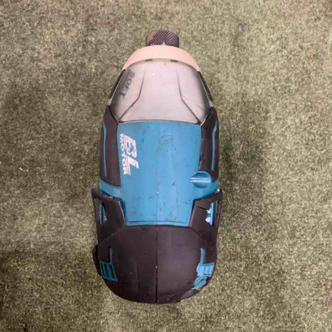 ★マキタ(makita) コードレスソフトインパクトドライバー TS141DRGX 動作確認済【川口店】