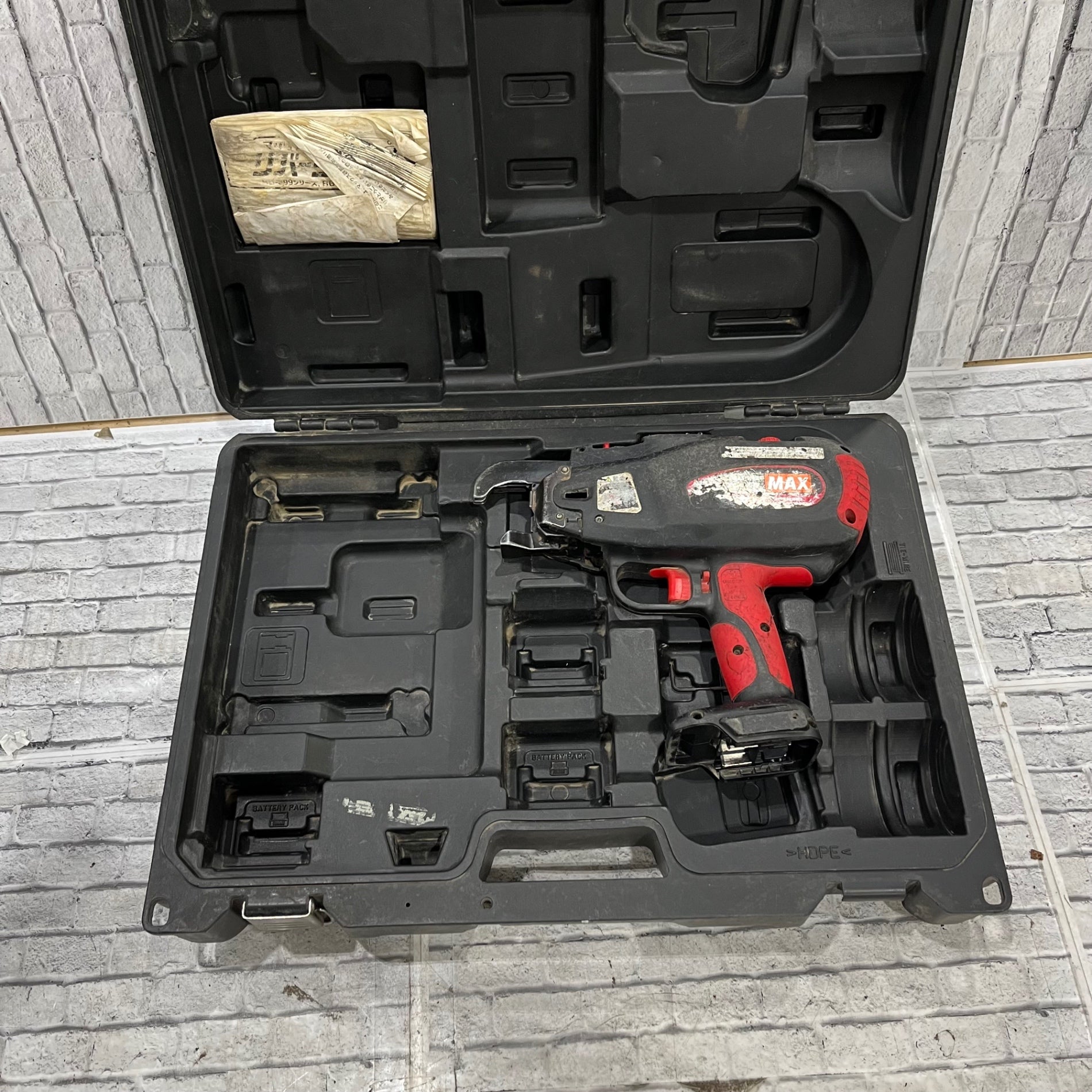 マックス(MAX) RB-399 鉄筋結束機 リバータイア 本体のみ【市川行徳店】【店頭取引限定】【中古】管理番号：IT1HWADI0LM7 RB-399 鉄筋結束機 1台 MAX(マックス)[事務用品・工具] 【通販モノタロウ】