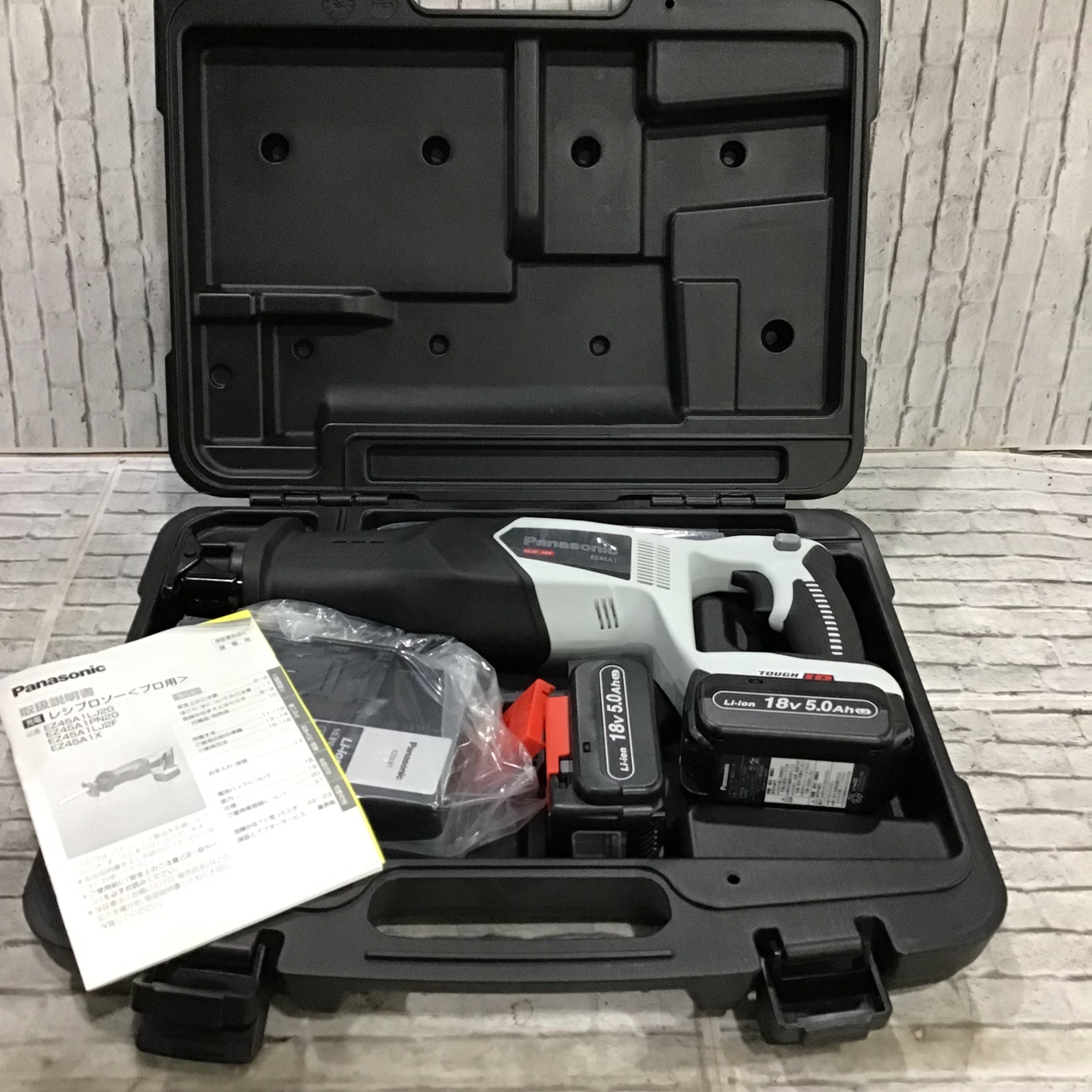 〇パナソニック(Panasonic) コードレスレシプロソー EZ45A1LJ2G-H
