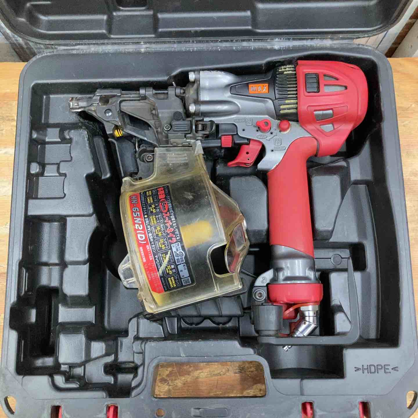 中古品】☆マックス(MAX) 高圧 エア釘打ち機 HN-65N2(D) 65mm【柏店