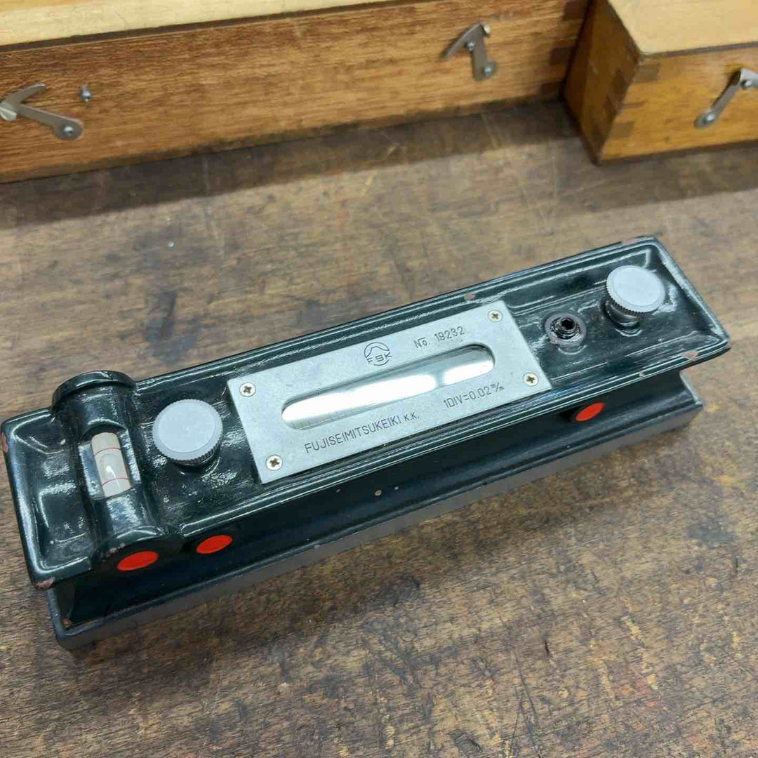 富士精密計器 精密平型水準器 No,19232 サイズ200【八潮店】