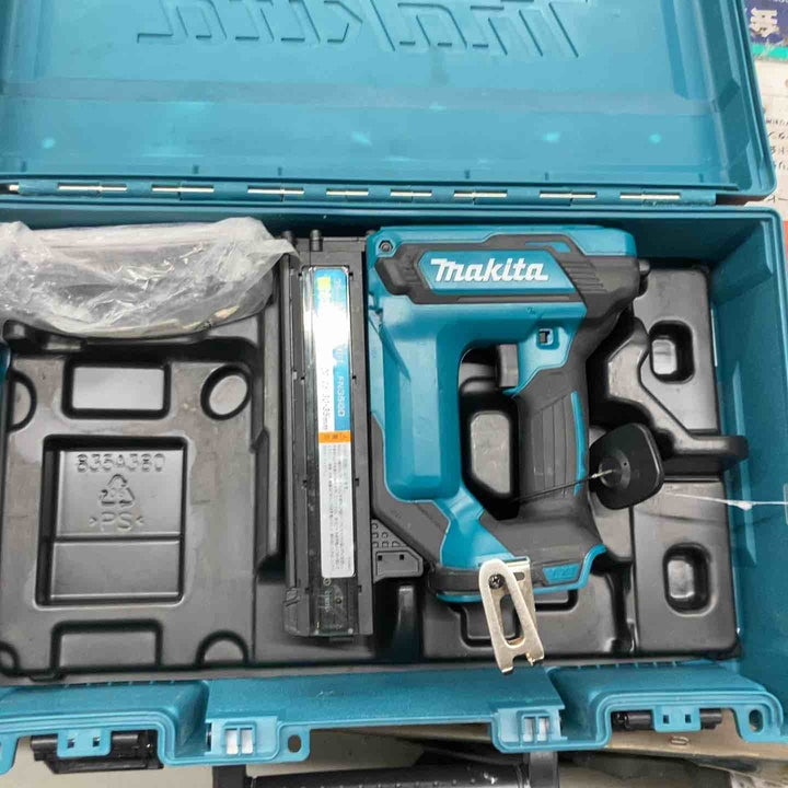 ★マキタ(makita) コードレスフィニッシュネイラ FN350DZK　18V対応【戸田店】