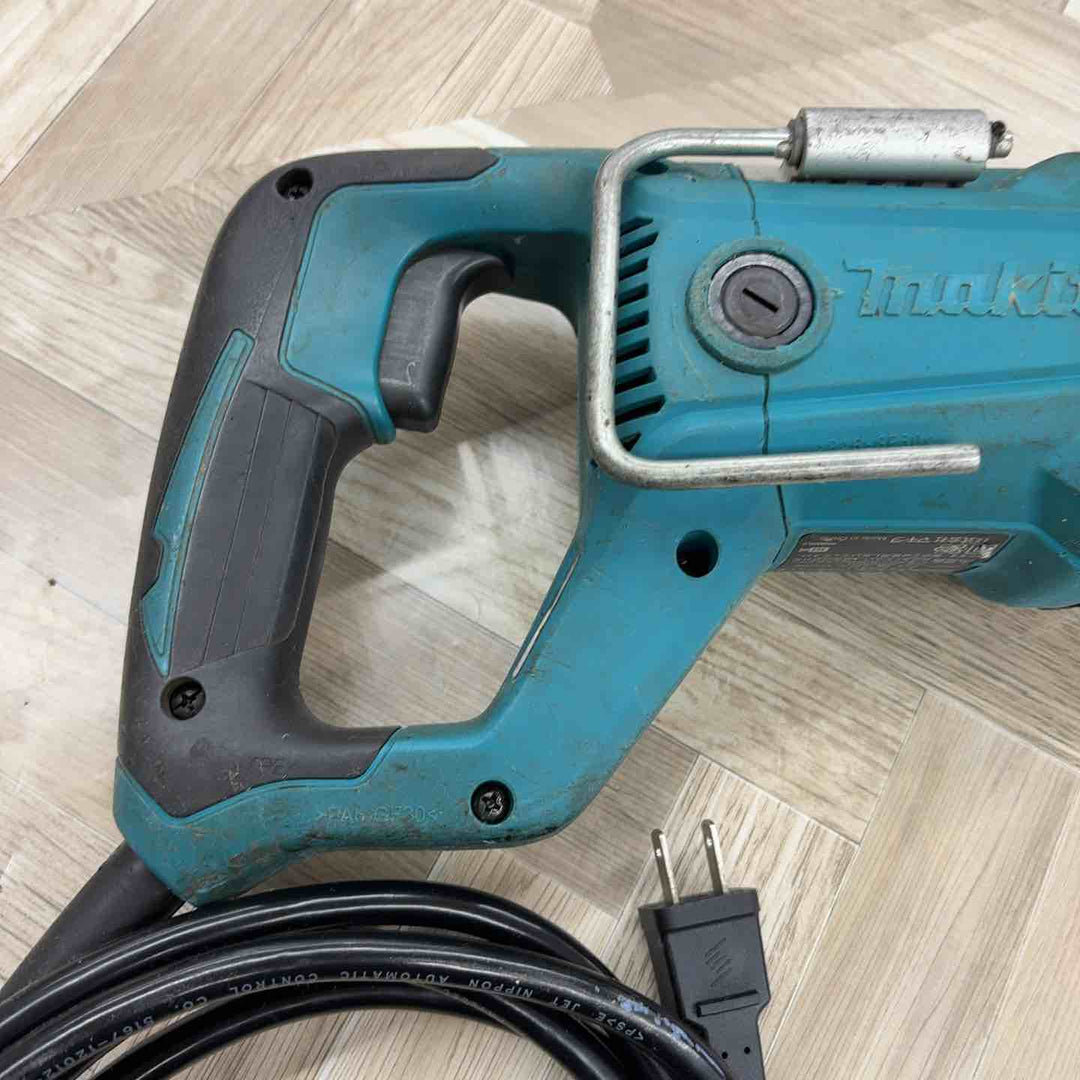 ★マキタ(makita) レシプロソー JR3051T【八潮店】