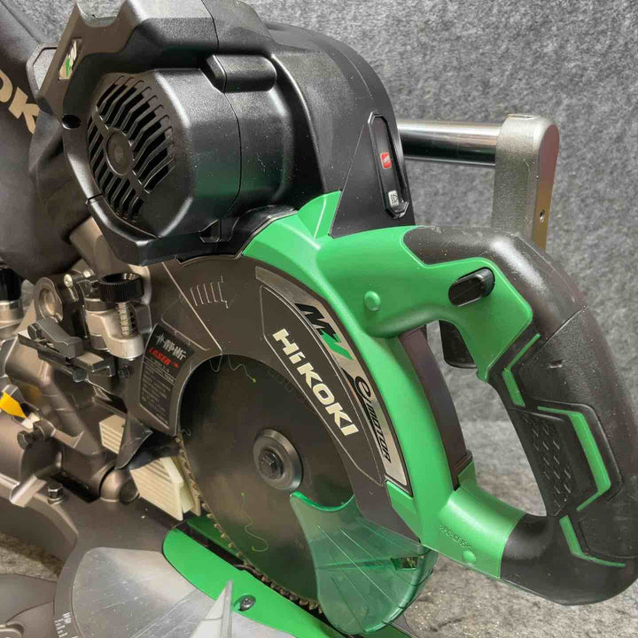 ハイコーキ(※旧:日立工機) コードレス卓上スライド丸のこ C3607DRA(NN) サブテーブル付 【桶川店】