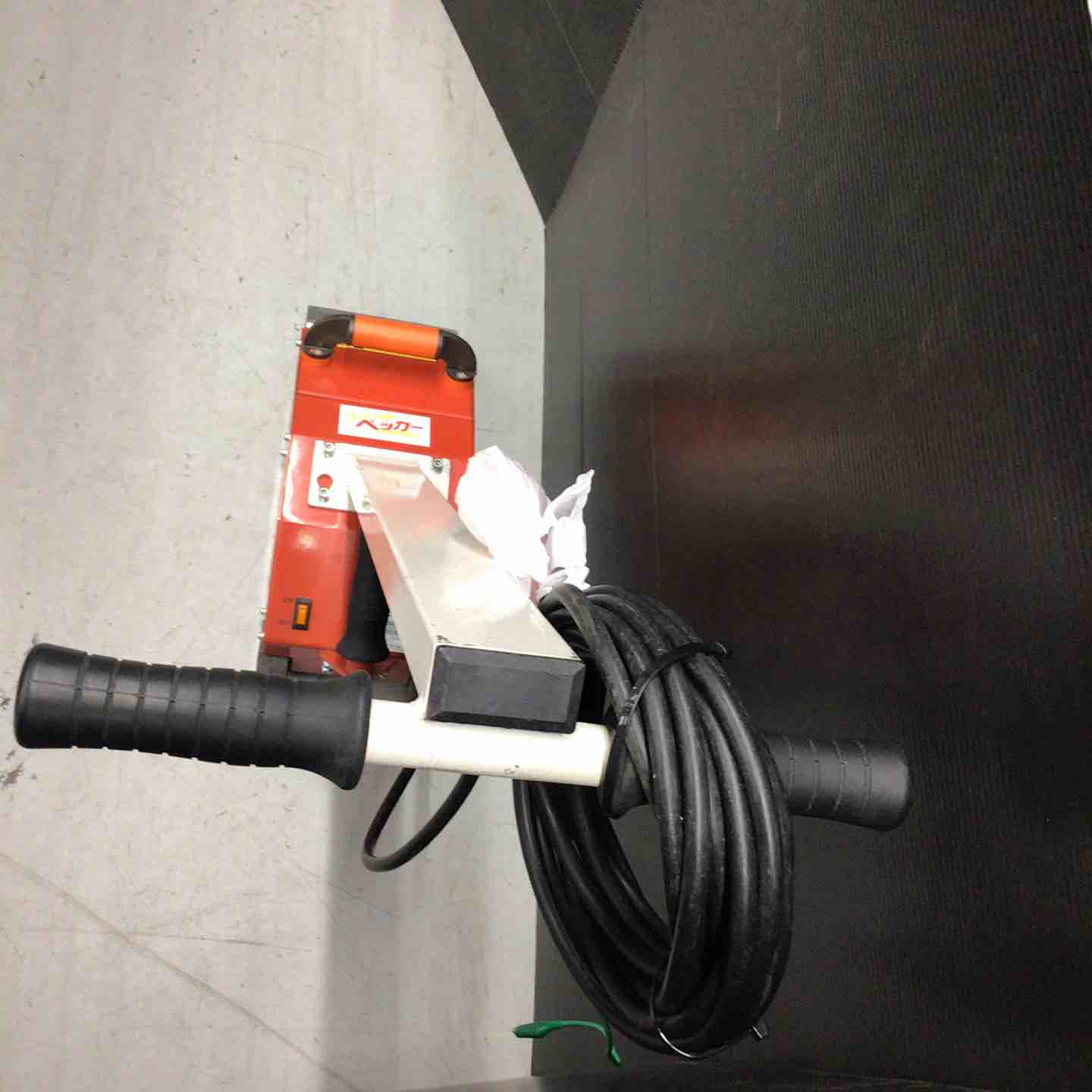 ☆KLASS(旧:極東産機) 小型床材剥がし機/コンパクトペッカー MP-7