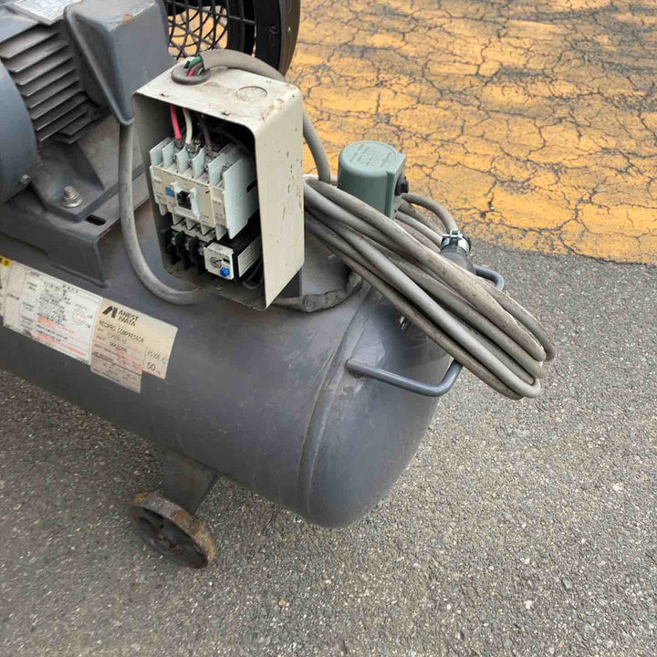 【中古品・店頭受取り限定】 アネスト岩田/ANEST 200Vベビコン 5馬力 TLP37E-10 【桶川店】