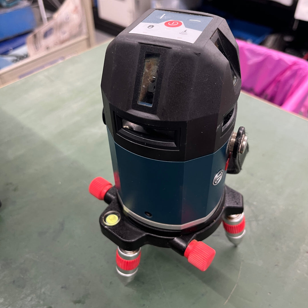 BOSCH ラインレーザー GLL8-40E【戸田店】