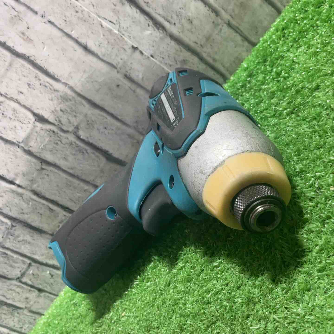 ☆マキタ(makita) コードレスインパクトドライバー TD090DWX 10.8V 動作確認済【川口店】