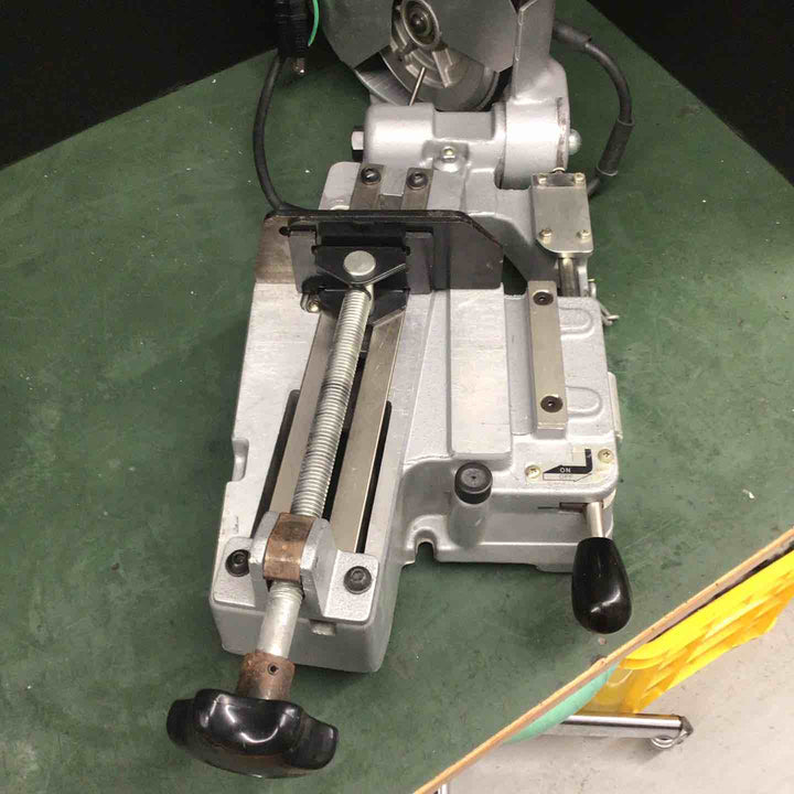 ★新ダイワ(Shindaiwa) バンドソー RB120FV【戸田店】