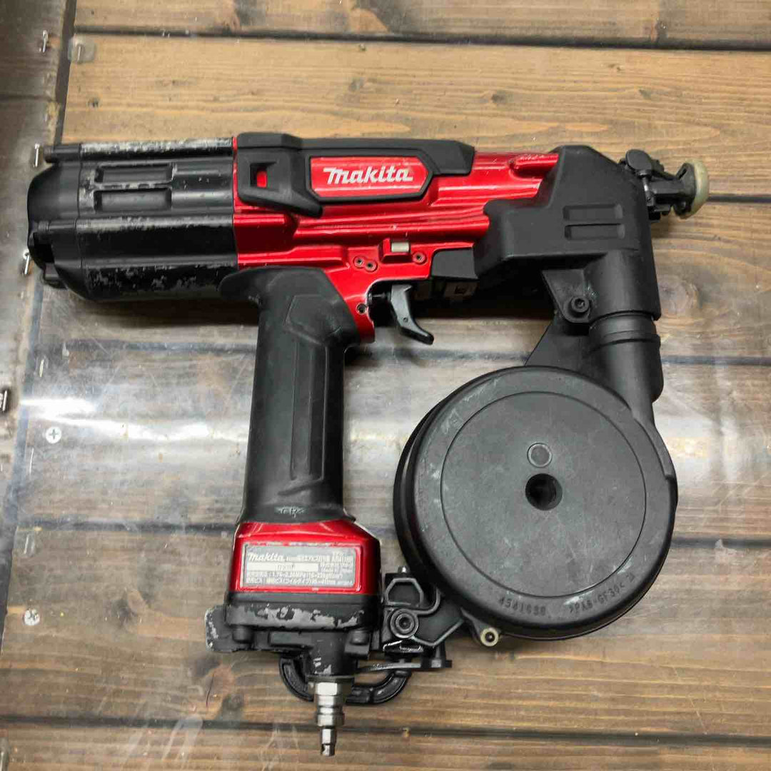 ★マキタ(makita) 高圧エアネジ打ち機 AR411HR【戸田店】