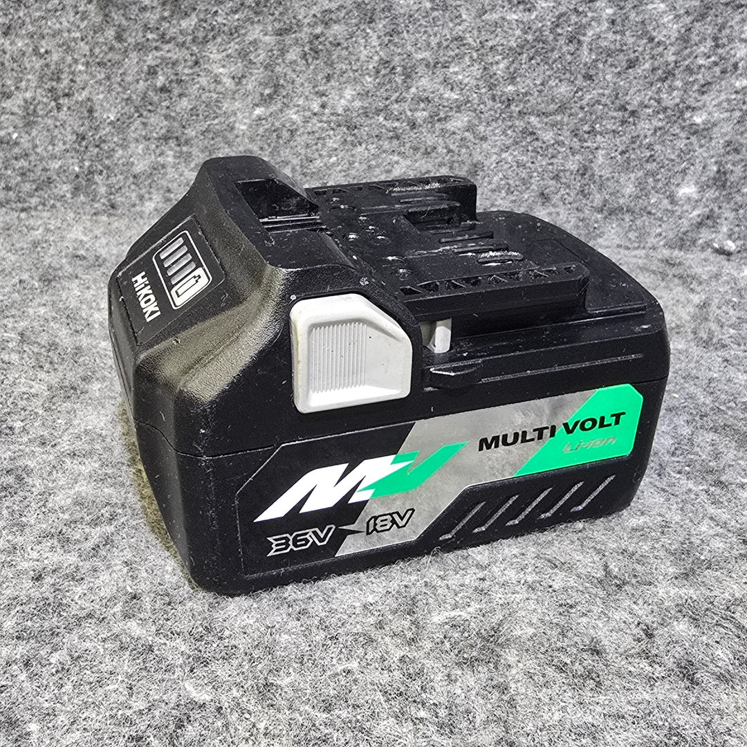 【中古品・マルチボルトバッテリー付き！】ハイコーキ(HIKOKI ※旧:日立工機) コードレス丸のこ C3605DB(NN)【桶川店】