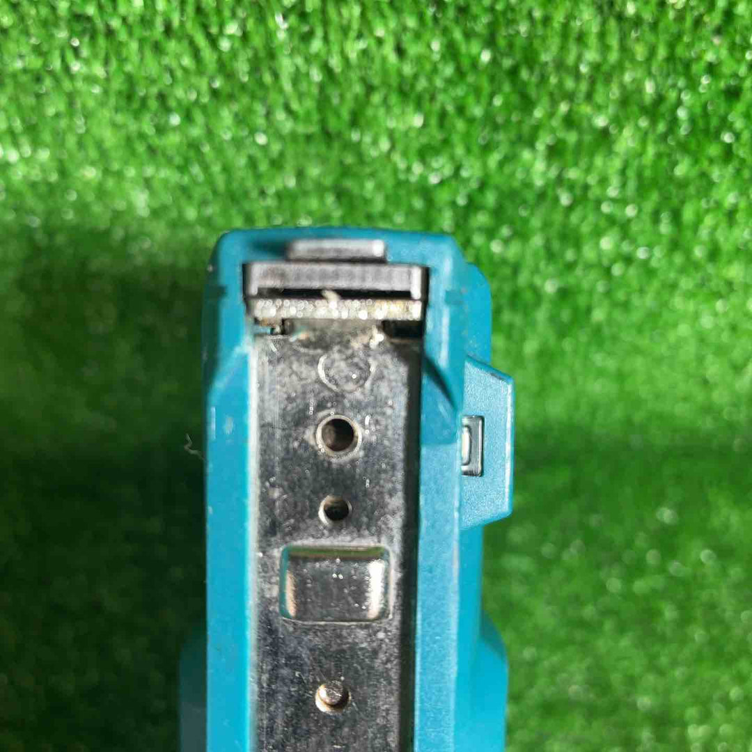 マキタ 充電式タッカー ST312DZ【藤沢店】