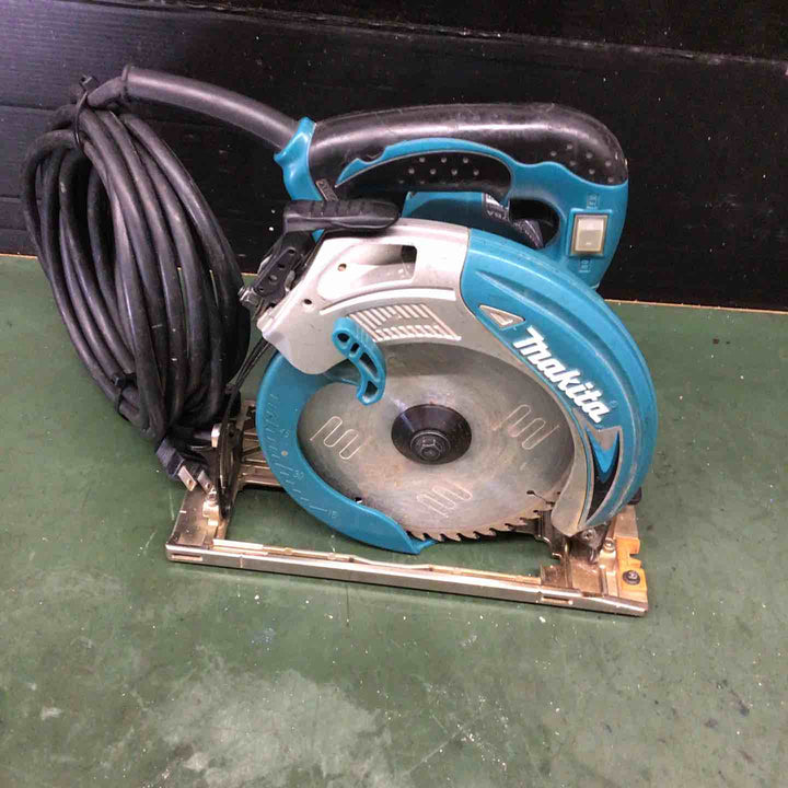 ★マキタ(makita) 電気マルノコ 5637BA【戸田店】