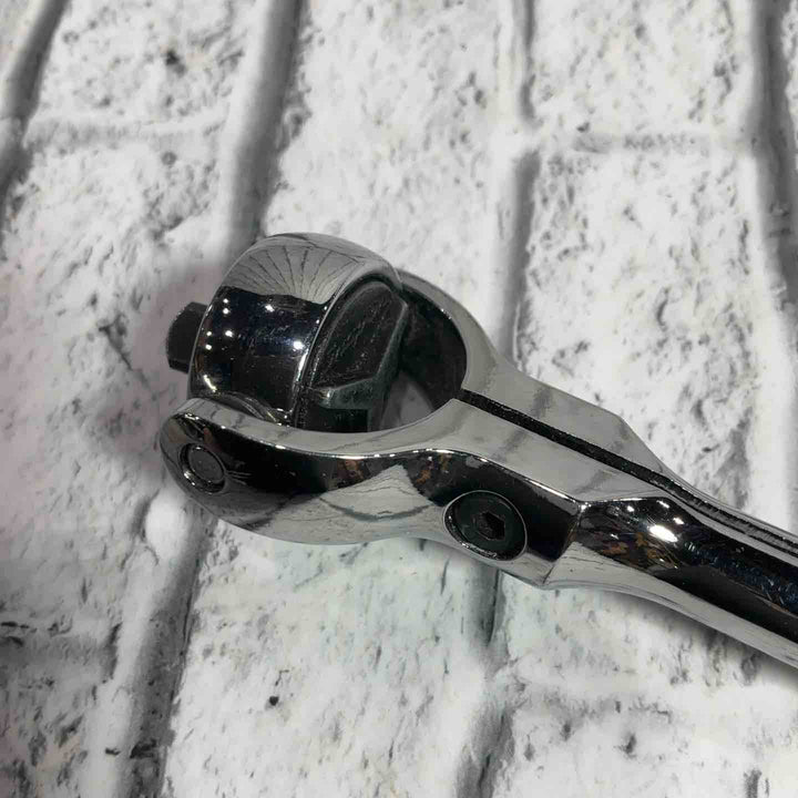 スナップオン(Snap-on) 1/4ソフトグリップラウンドヘッドラチェットハンドル(赤) THNF72【川口店】