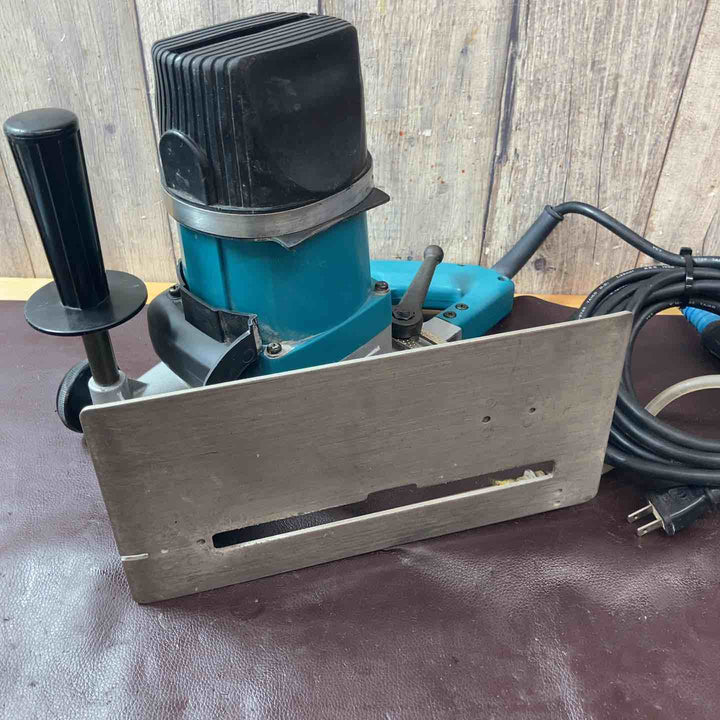 【中古品】 マキタ(makita) 180mm カッタ 給水装置仕様 4107R 【東大和店】