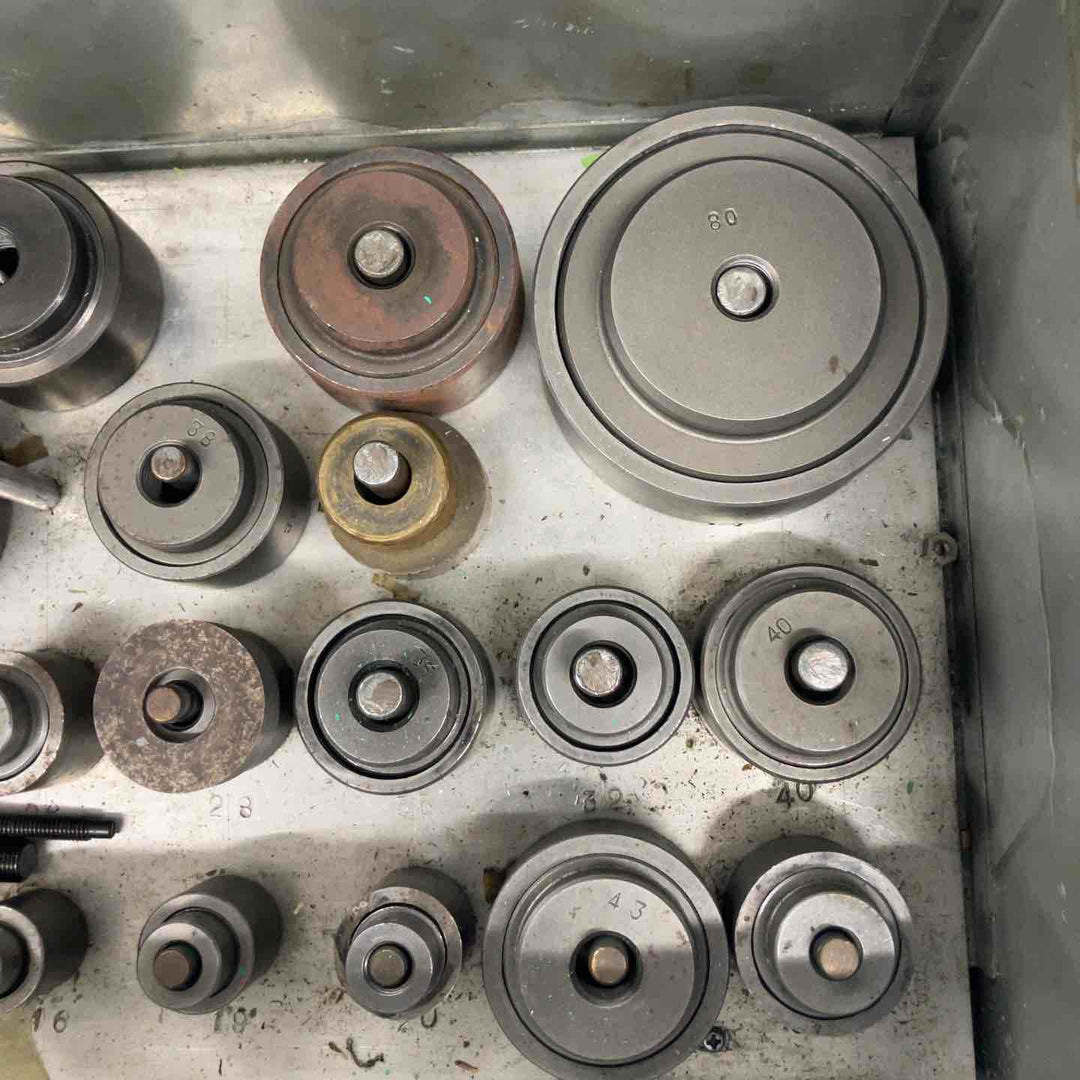 ◇亀倉精機 手動油圧パンチャー HP-1【戸田店】