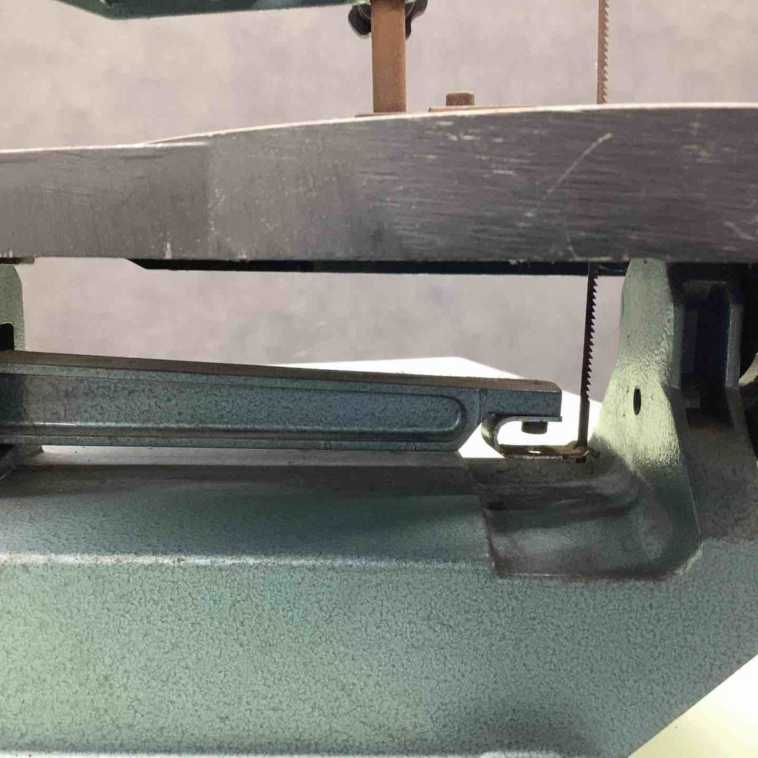 ◇新興 卓上糸のこ機 SSS-330【越谷店】