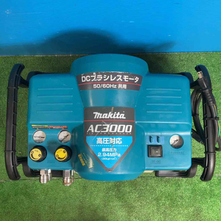 ◇マキタ(makita) エアコンプレッサー AC3000 充填約3分【岩槻店】