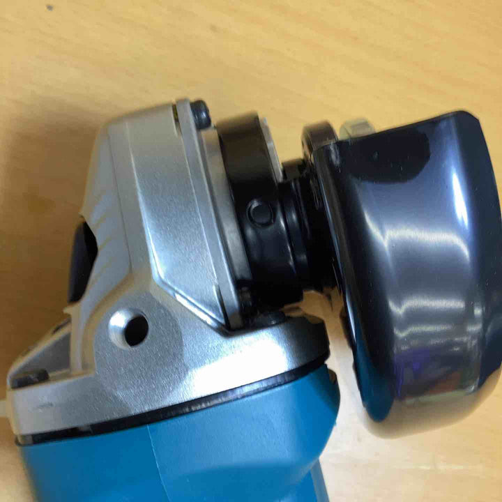 ☆マキタ(makita) 100mmディスクグラインダ 9533B【越谷店】