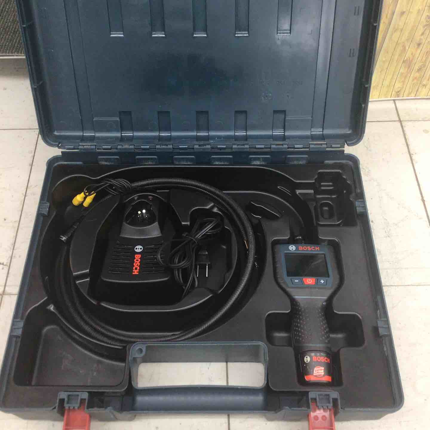 【中古美品】 ボッシュ/BOSCH 10.8Vバッテリースコープ GOS10.8V-LI 【鴻巣店】 中古美品】 ボッシュ/BOSCH 10.8Vバッテリースコープ GOS10.8V-LI