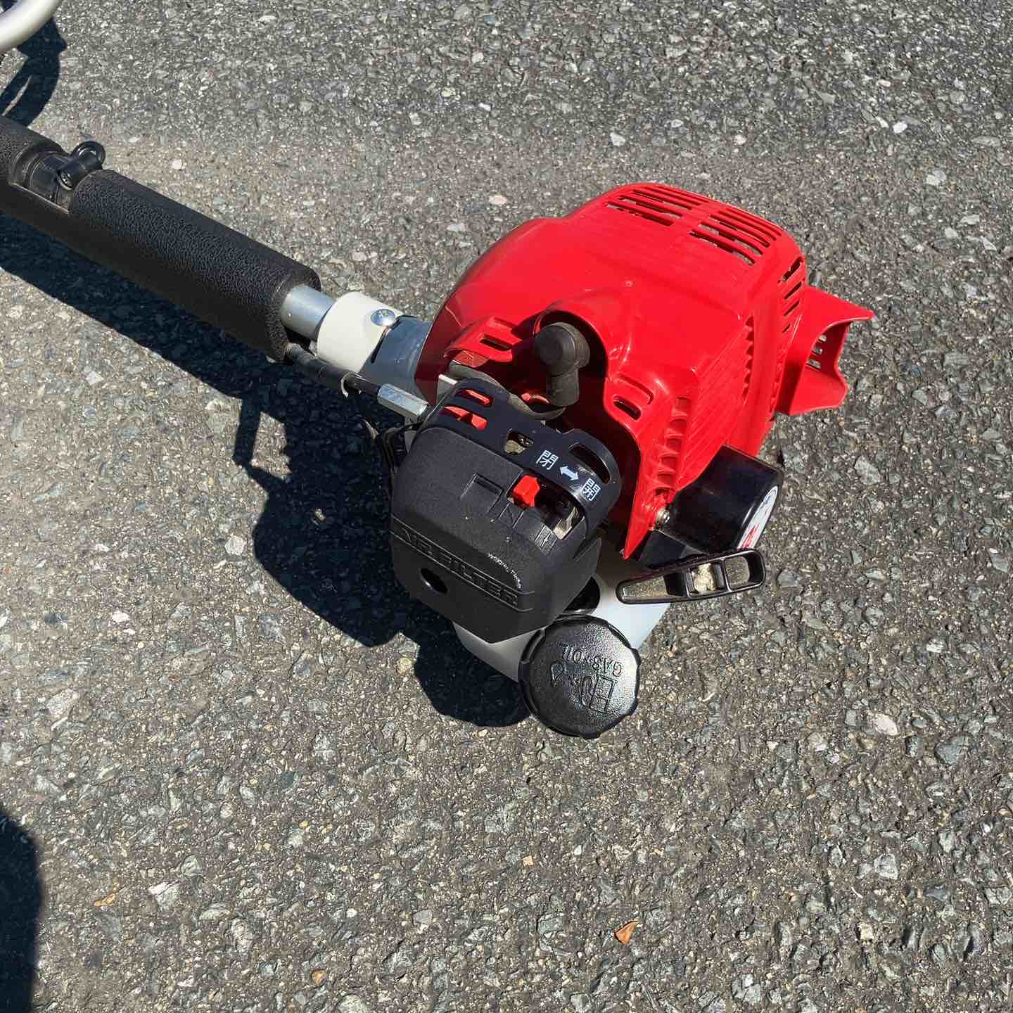 中古美品・店頭受取り限定】 丸山製作所 エンジン刈払機・AC266S