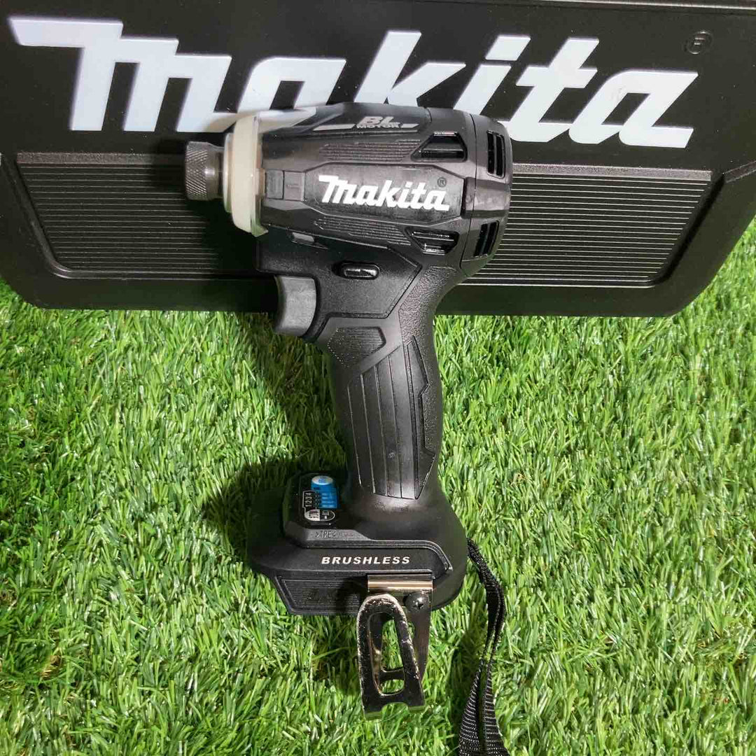 【中古品】★マキタ(makita) コードレスインパクトドライバー TD162DRGXB　18V6Ahバッテリー2個　充電器付属【戸田店】