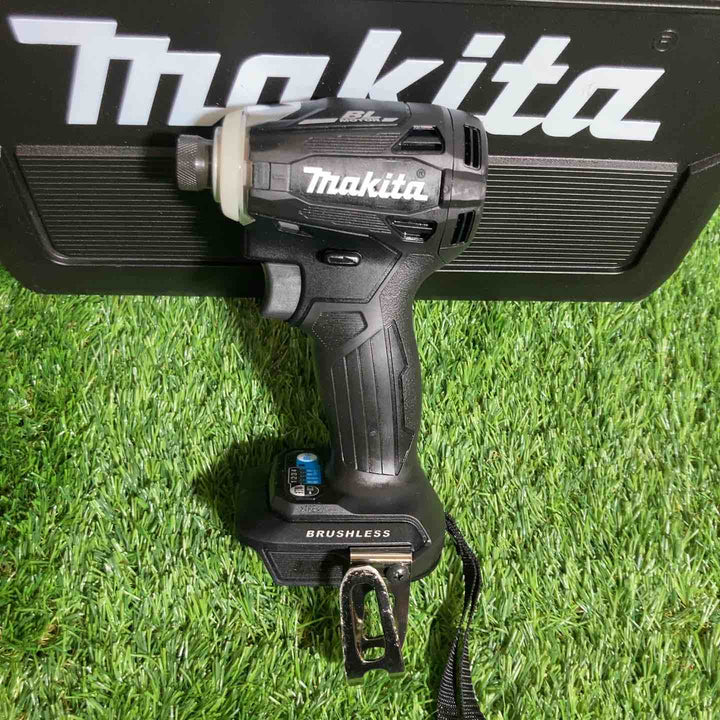 【中古品】★マキタ(makita) コードレスインパクトドライバー TD162DRGXB　18V6Ahバッテリー2個　充電器付属【戸田店】