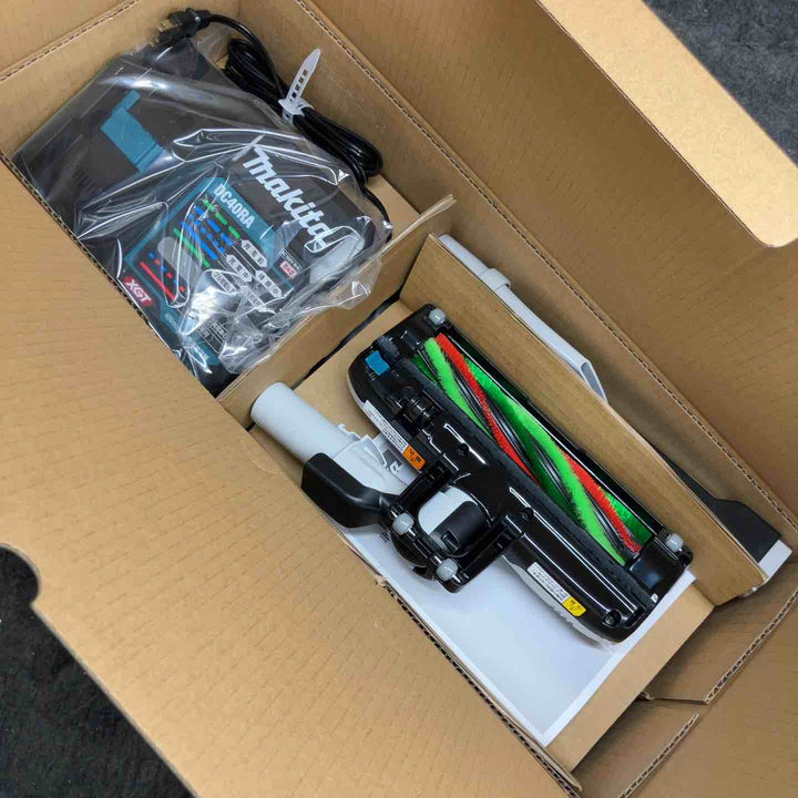 ★マキタ(makita) コードレスクリーナー CL004GRDG【鴻巣店】