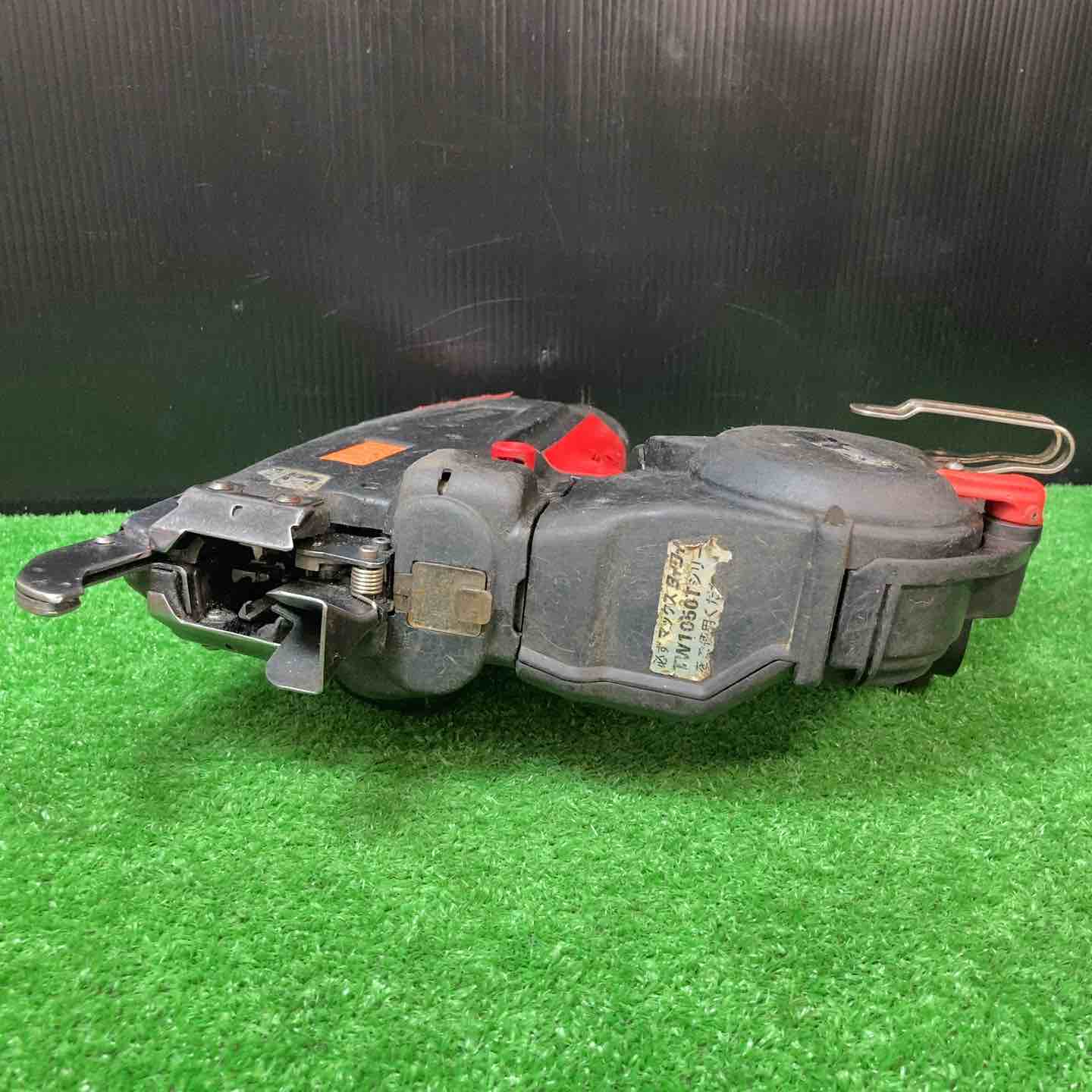 MAX　RB-440T　ツインタイヤ　バッテリー14.4V二個/充電器付き　【ハンズクラフト宜野湾店】 マックス（MAX） 14.4V ツインタイア RB-442T 本体のみ(バッテリ・充電