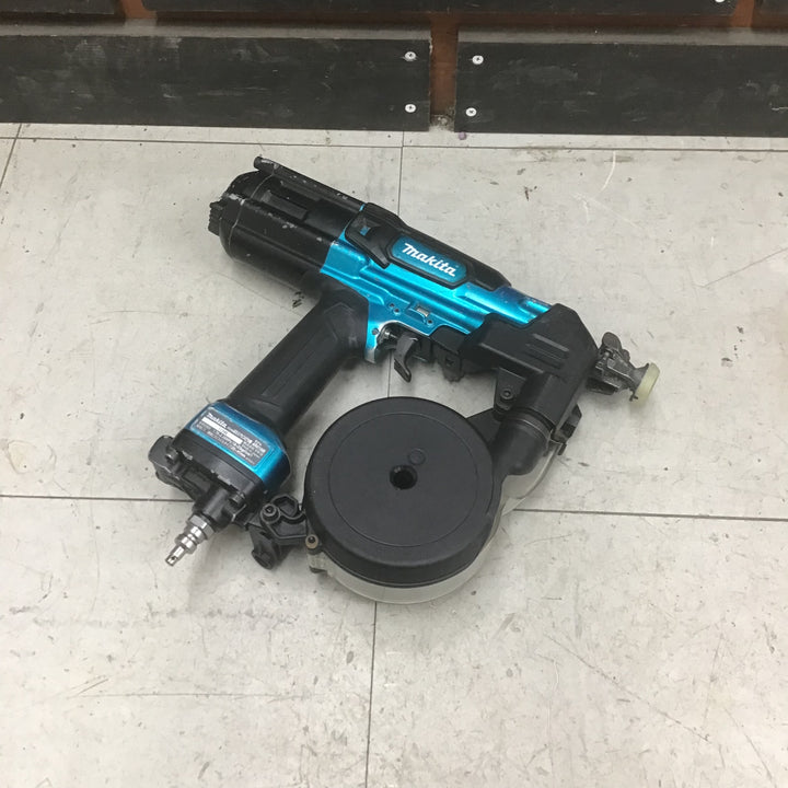 【中古品】 マキタ/makita 高圧エアネジ打ち機 AR411HRM 【鴻巣店】