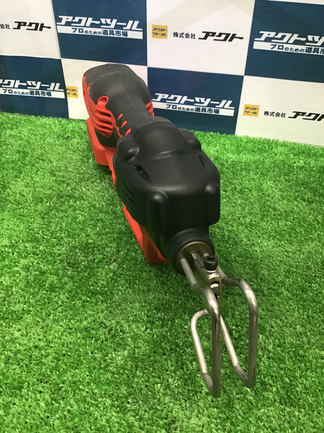 〇リョービ(Ryobi)　18V充電式ノコギリ  BSK-1800L1 618600A【草加店】