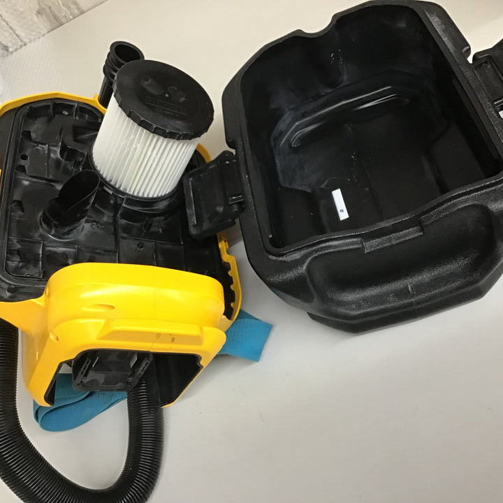 DEWALT(デウォルト) 18V 乾湿両用コードレスクリーナー DCV580-JP【戸田店】