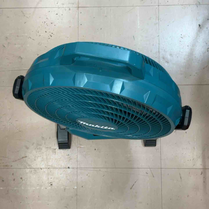 ◇マキタ(makita) コードレスファン CF301DZ【草加店】