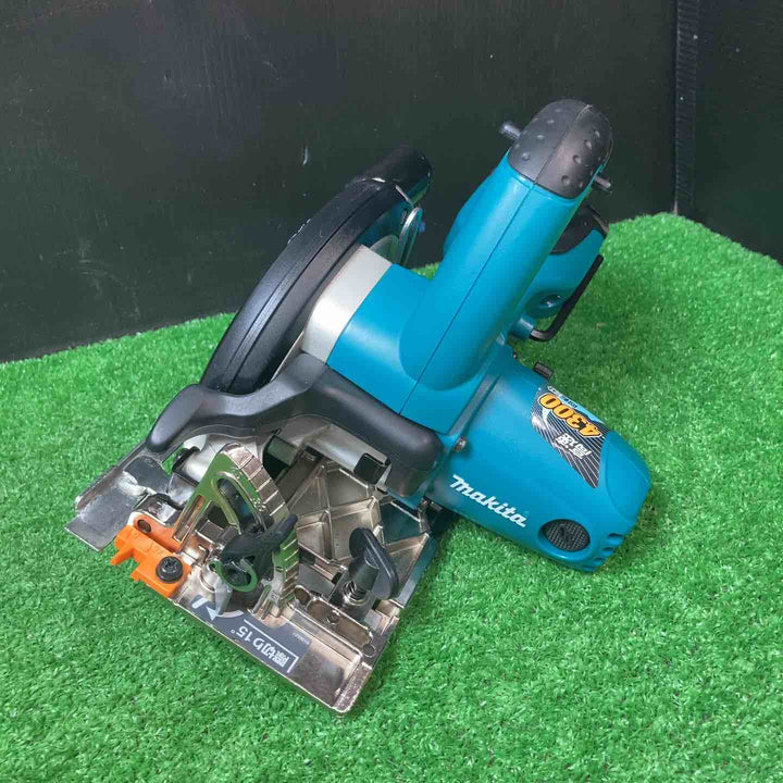 ★マキタ(makita) コードレス丸のこ SS540DRFX 4.4V3.0Ahバッテリー専用 バッテリー2個付き【岩槻店】